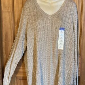 Laura Scott Women's Tan V-Neck Sweater
